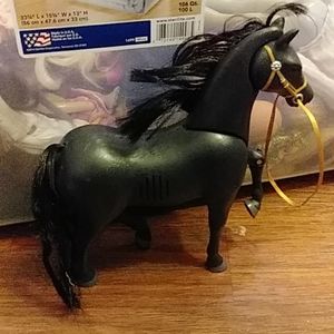 Toy horse